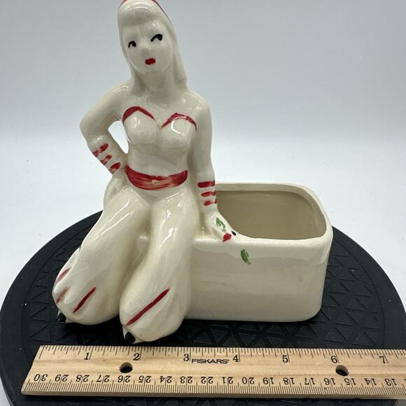 Vintage MCM Arabian Harem Girl Genie Planter - Picture 2 of 7